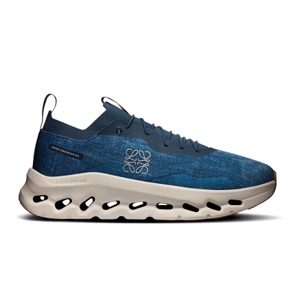 Color azul denim Cloudtilt De LOEWE